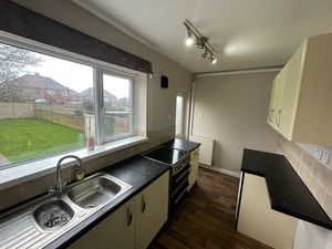 Photo 27- click for photo gallery